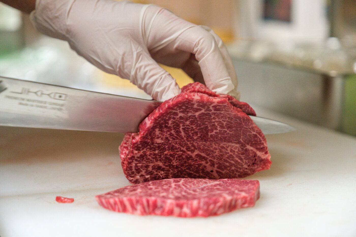 全国厳選和牛を、もっと身近に贅沢に-1